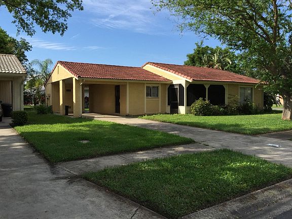 3rd image of 10452 Manassas Cir