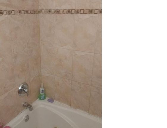 3rd image of 5030 W Washington Blvd Unit 1