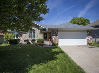 4207 S Sulgrove Ave, Springfield, MO 65804