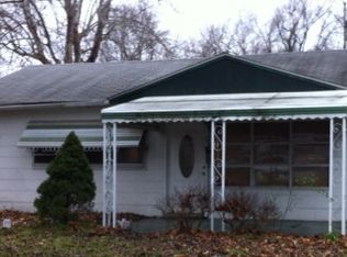 25 Marilyn Ln, Cahokia, IL