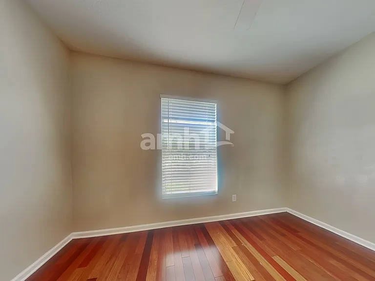 1033 Legends Pass Dr — Photo 16