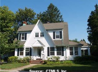 14 Commodore Pl, Milford, CT 06460