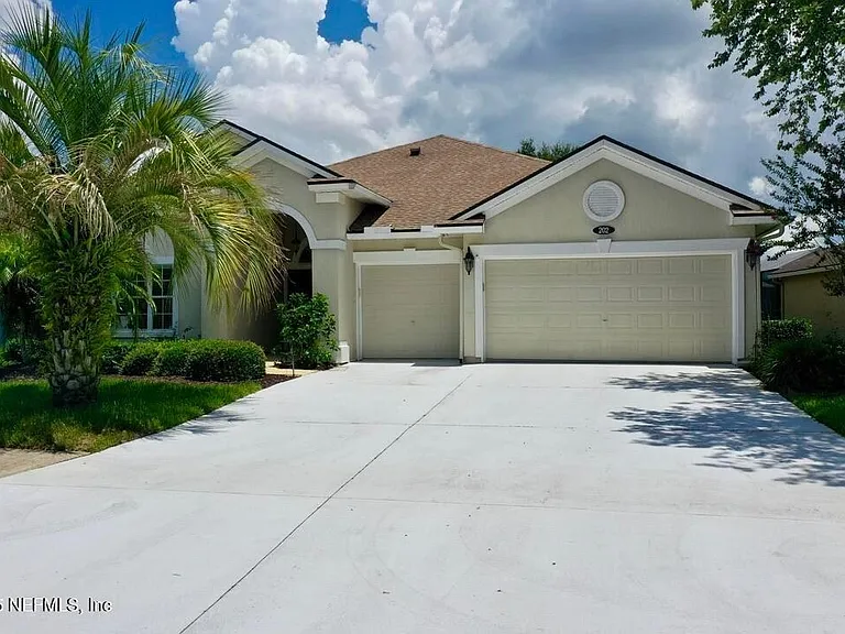 202 Casa Sevilla Ave — Photo 2