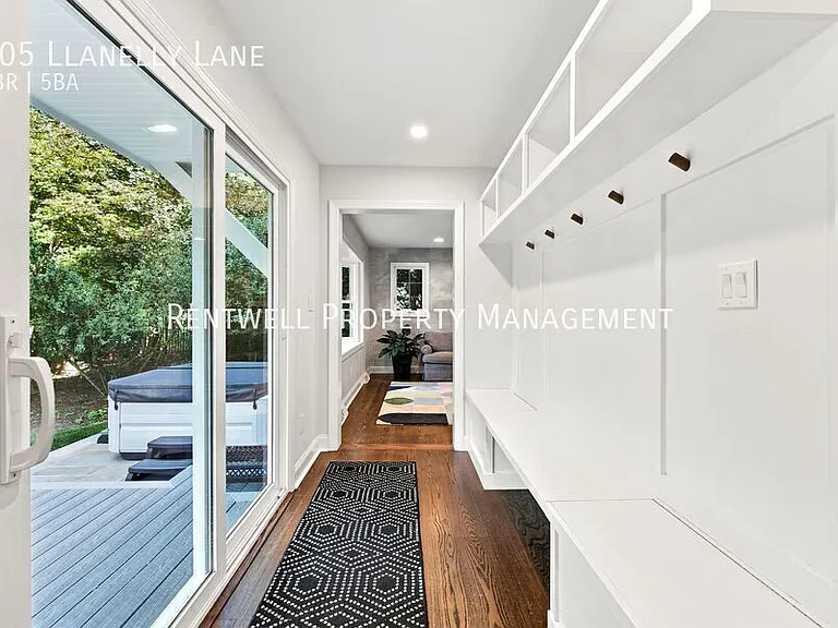 805 Llanelly Ln — Photo 15