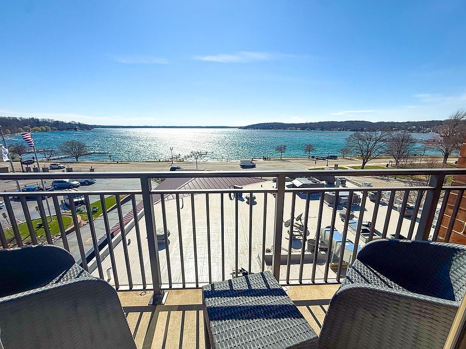 1st image of 300 Wrigley DRIVE #418