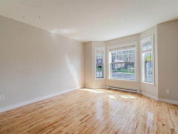 4th image of 74 Newtown Road