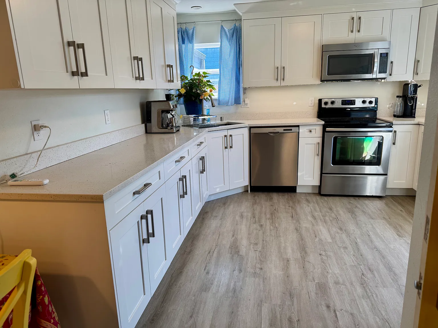 2 bed, 1100 sqft, $2,800 — Photo 3