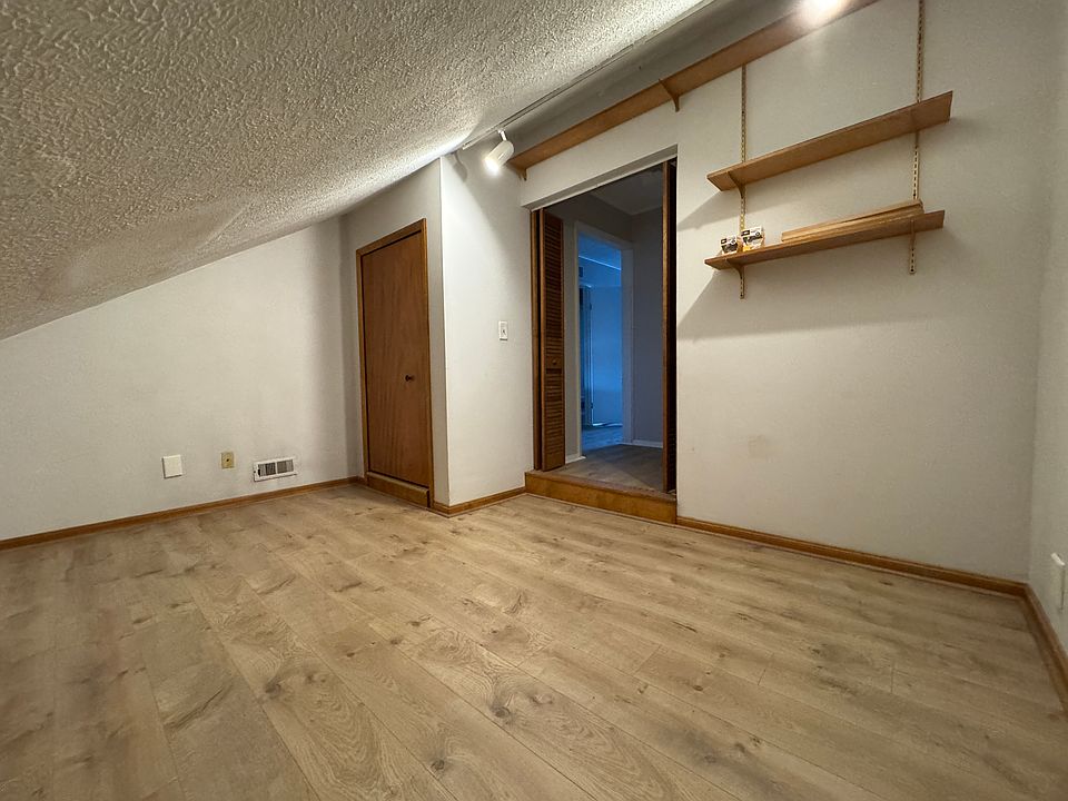 Upstairs - Office room