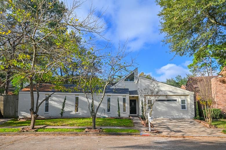 1st image of 5043 Spruce Forest Dr