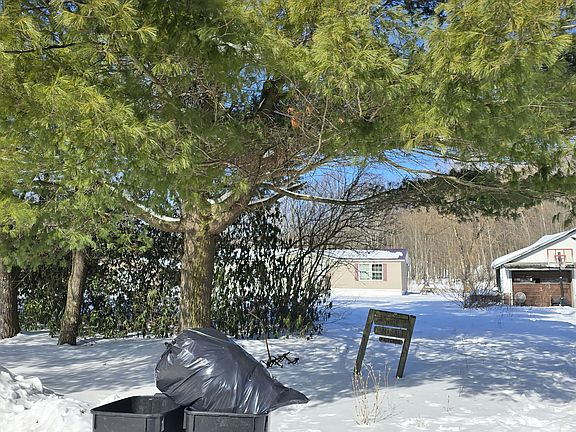 2nd image of 304 Farrell Rd