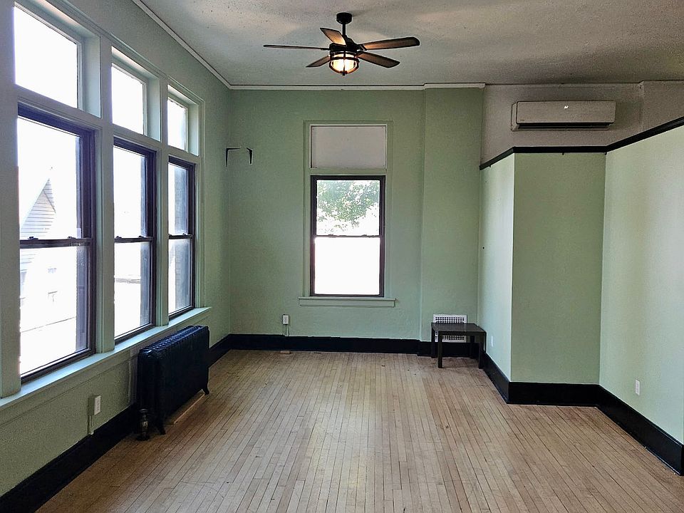 1st image of 1433 E 33rd St #2