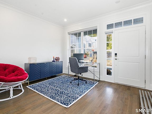 5th image of 159 Colonial Road #23