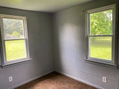 2405 Harmon St NE — Photo 6