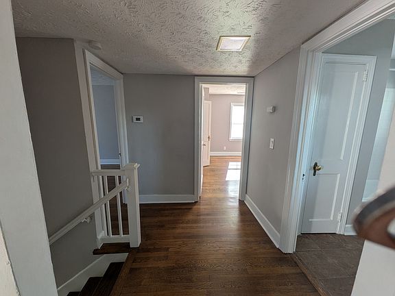 4th image of 129 Wayneridge Rd #135