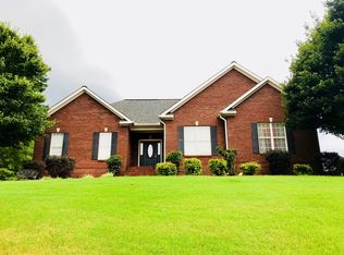 122 Peaceful Ln, Talladega, AL 35160