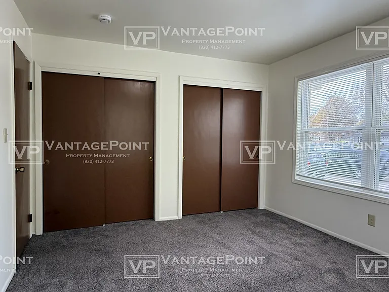 1269 Shawano Ave — Photo 24