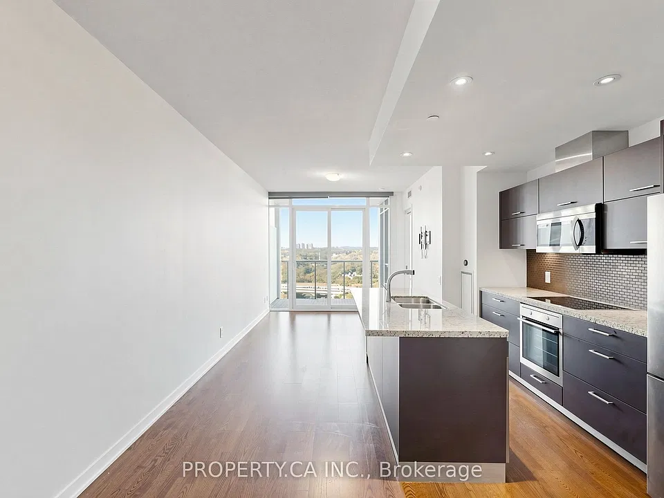 88 Park Lawn Rd #1712