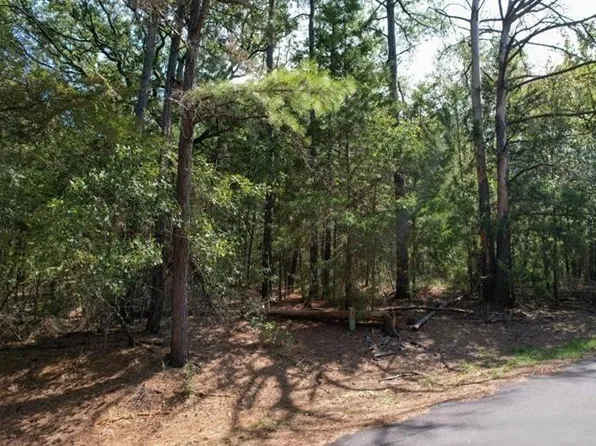 18 Angelina St N, Mount Vernon, TX 75457