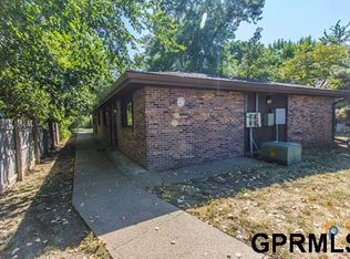 5137 Walker Ave, Lincoln, NE 68504