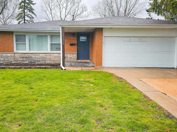 1339 Prince Dr, South Holland, IL 60473