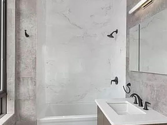5th image of 47-16 Greenpoint Ave #3E