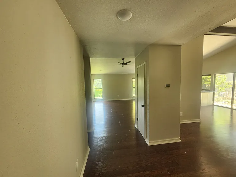 2715 Lakemist St — Photo 12