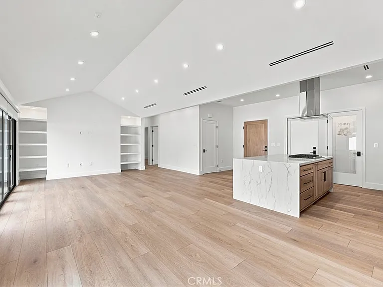 17511 Leafwood Ln — Photo 14