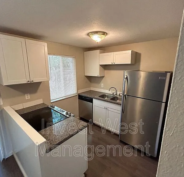 3512 Kauffman Ave #I — Photo 5