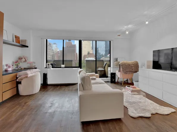 408 Eighth Avenue 8B image 1 of 11
