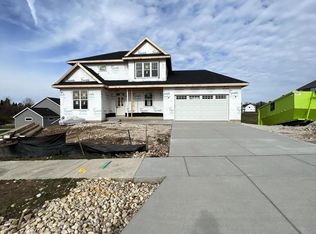 5052 W Marquette Ave, Franklin, WI 53132