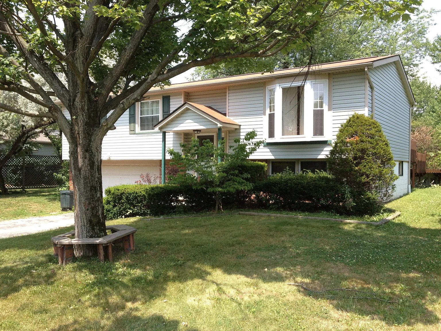 1781 Dumont Dr photo 1