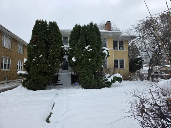 1525 North Ave, Waukegan, IL 60085