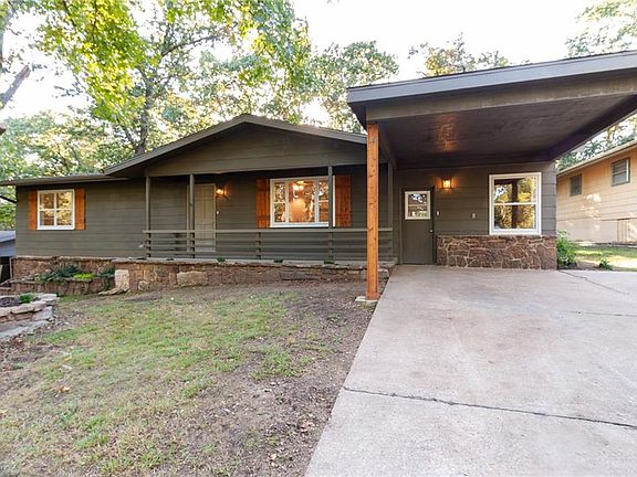 2nd image of 4 Bosworth Cir