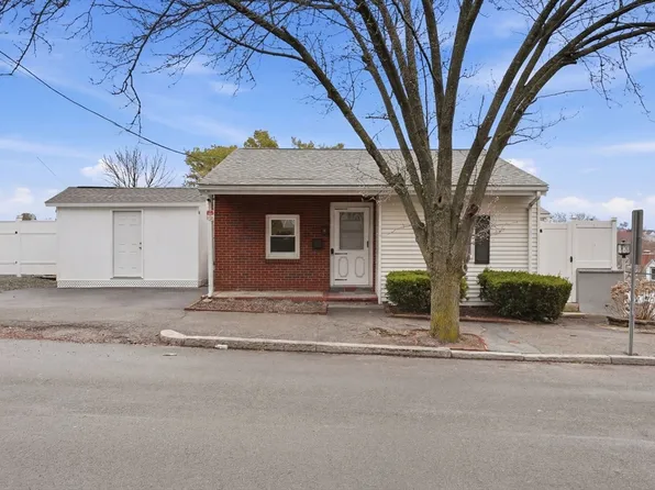 135 Vane St, Revere, MA 02151