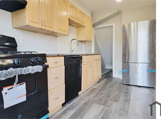 1542 Langford Rd, Baltimore, MD 21207