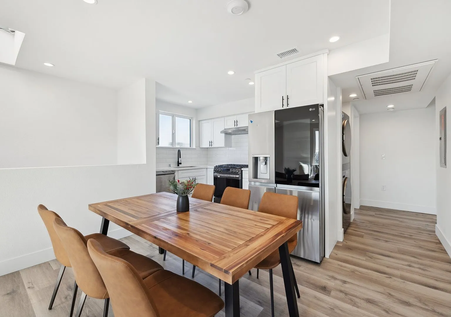North Beverly 3507 S Budlong Ave — Photo 2