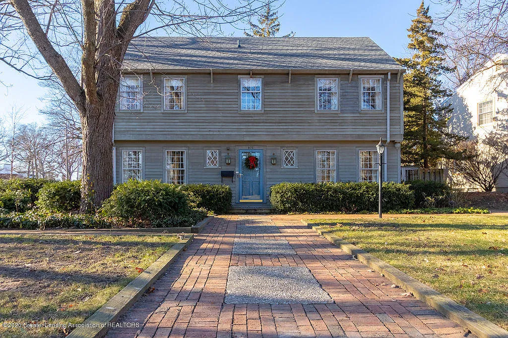 611 Cowley Ave photo 1