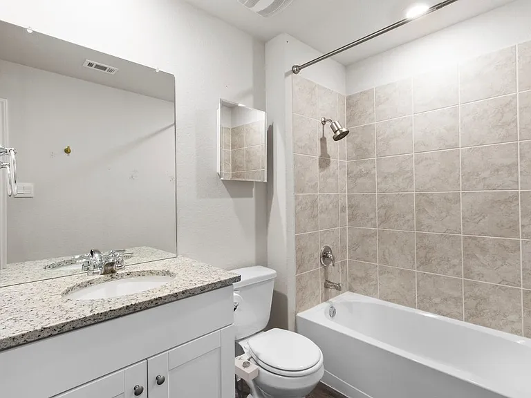3303 Mission Riv — Photo 13