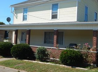 202 Westchester Ave, Middlebourne, WV 26149