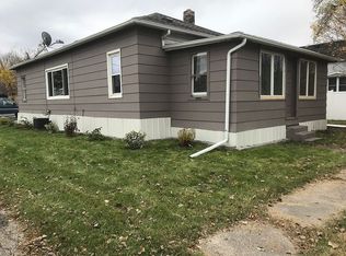 14 Dale St, Dilworth, MN 56529