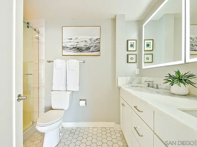 7904 Calle De La Plata — Photo 17