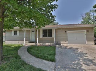206 W Cedar St, New Baden, IL