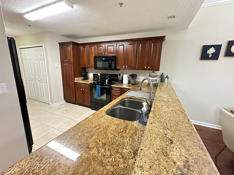 264 Gibraltar Ct #107 — Photo 34