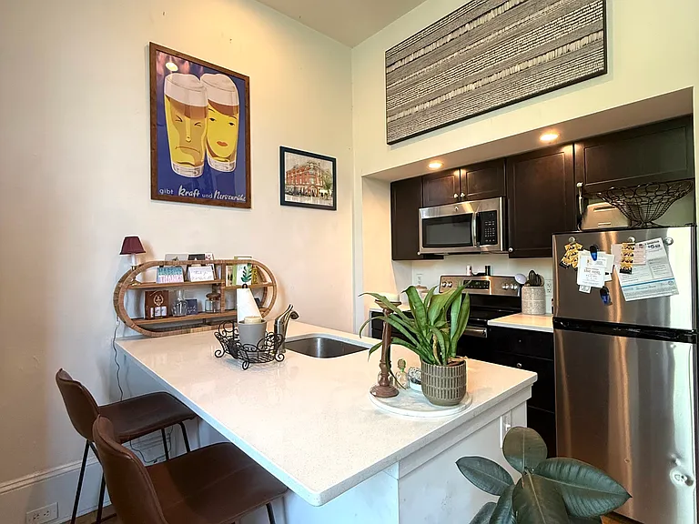 5 S Main St #3 — Photo 2