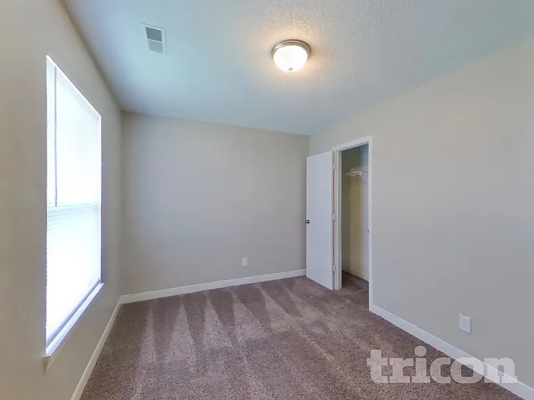 7433 Tassel Ct — Photo 16