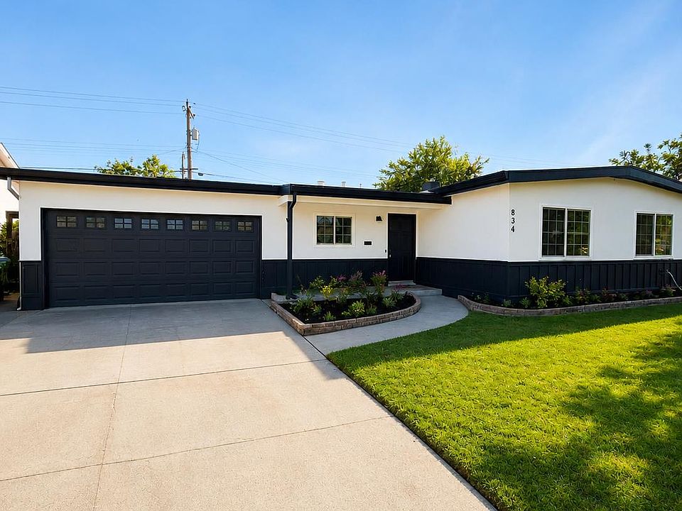 1st image of 834 Daisy Ave