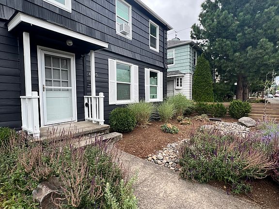 2nd image of 4905 E Burnside St #4905