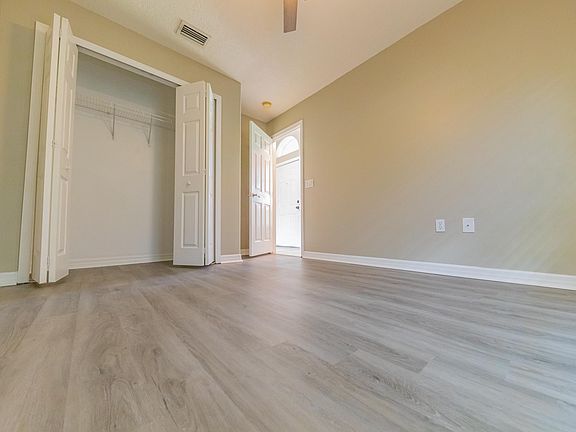 4th image of 311 Kendall Dr