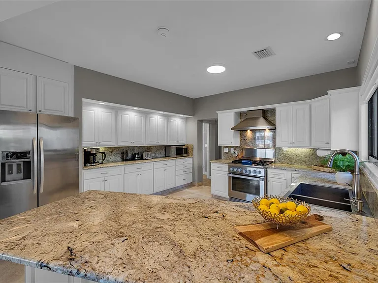 616 Riviera Isle Dr — Photo 50