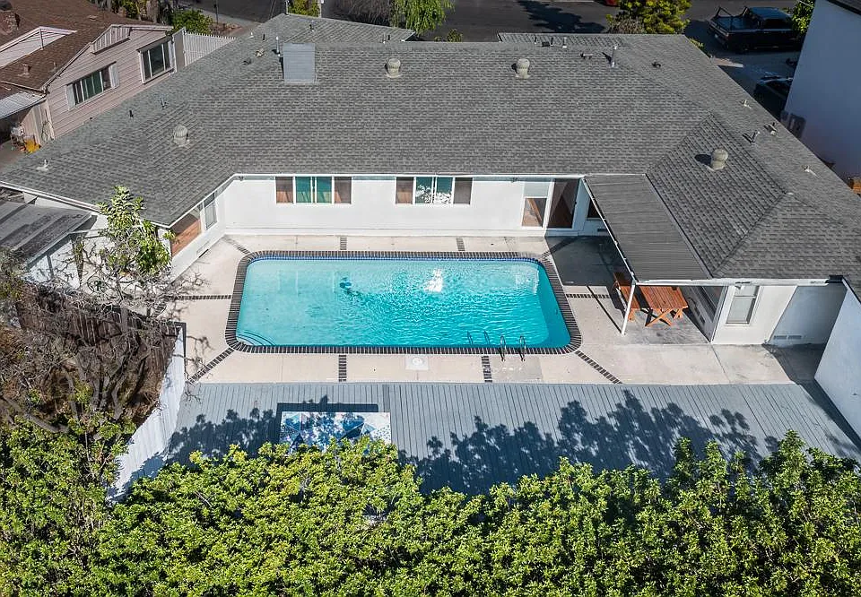 5655 Dorothy Way